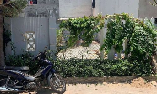 GIÁ NÓNG HƠN NẮNG!!! ĐẤT MẶT TIỀN GẦN CHỢ PHÚ LÂM BÁN GẤP GIÁ RẺ!!